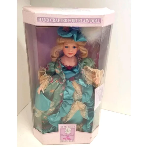Vintage Collectible Memories 16" Victorian Porcelain Doll Joanna Limited edition - Picture 1 of 2